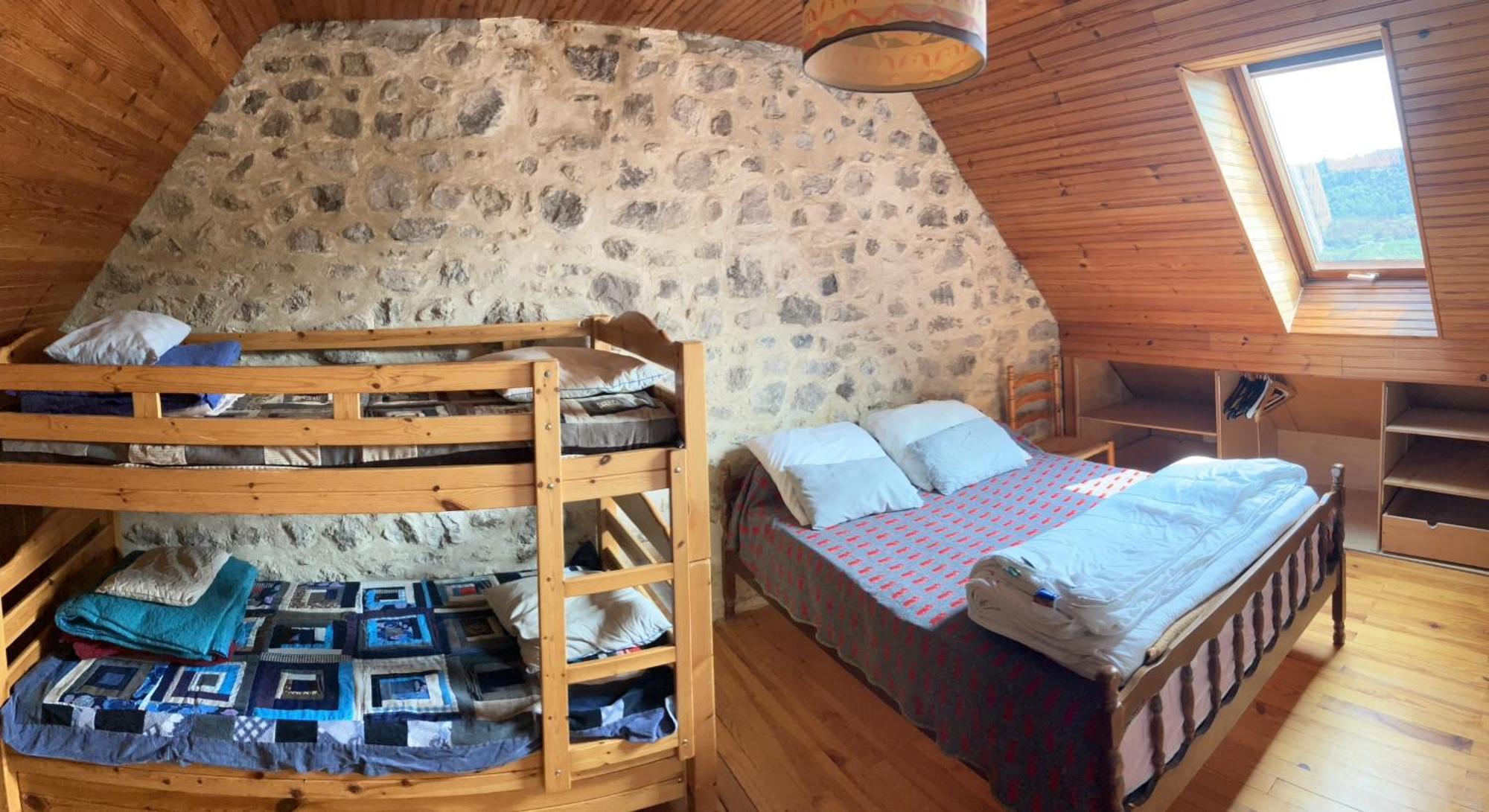 Maison De Varennes Chambon-sur-Lac Habitación foto
